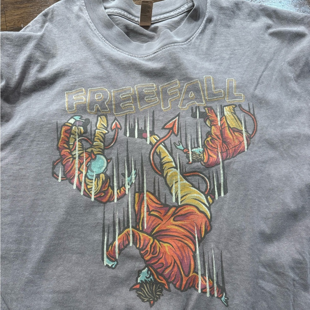 Rainbow kitten surprise band t-shirt medium